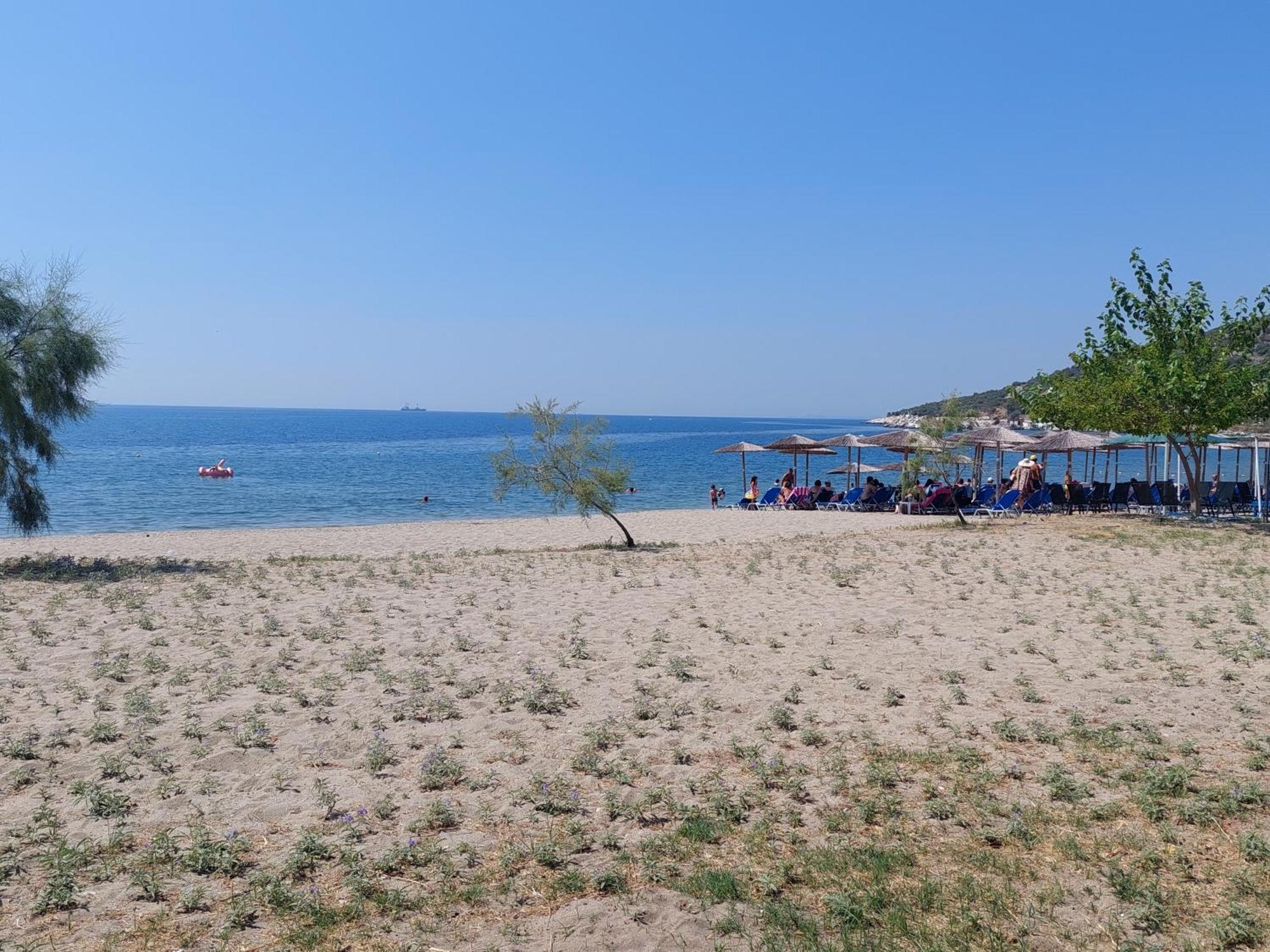 Kiki's * Nea Karvali